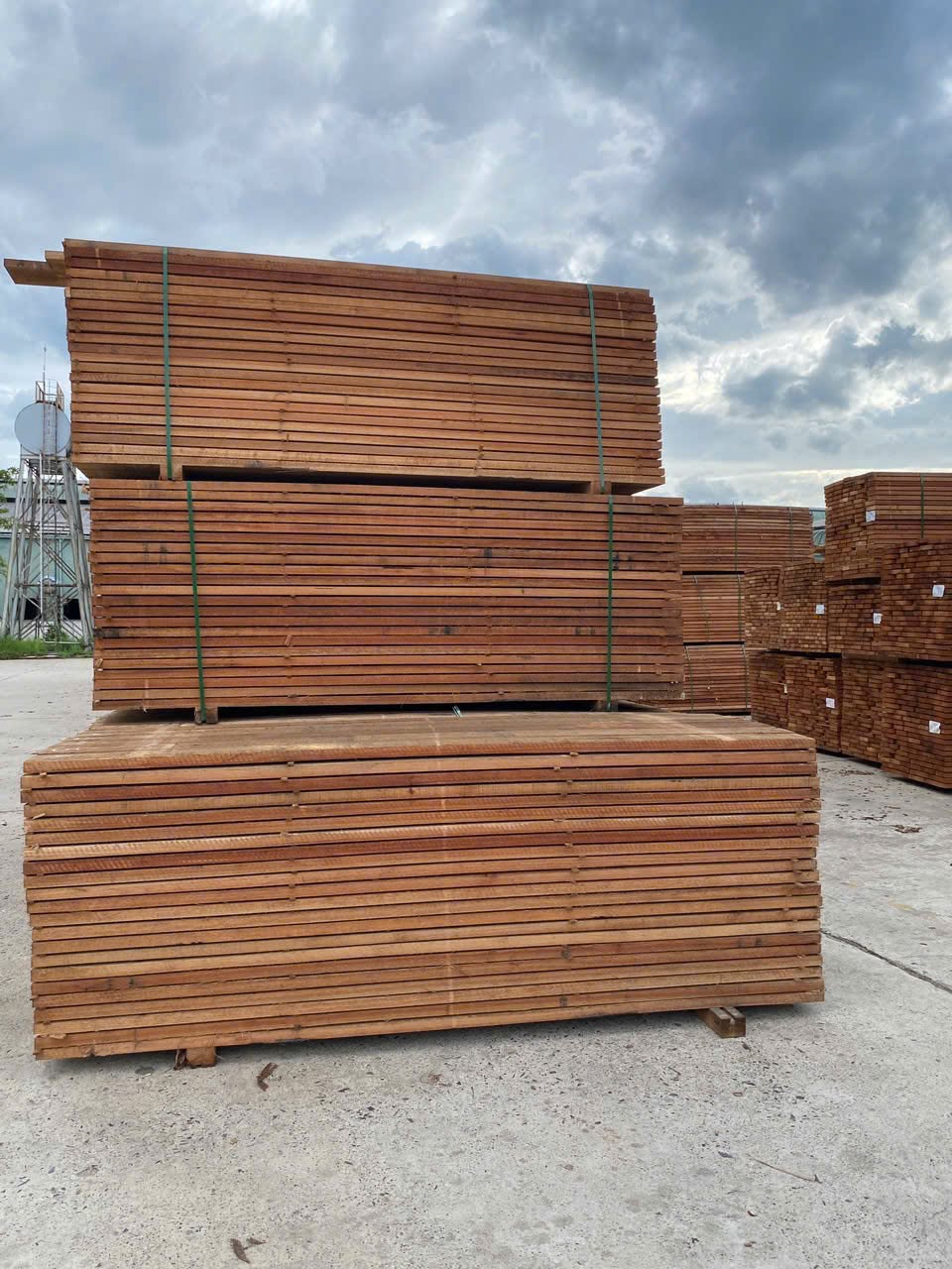 Brazilian Eucalyptus Lumber